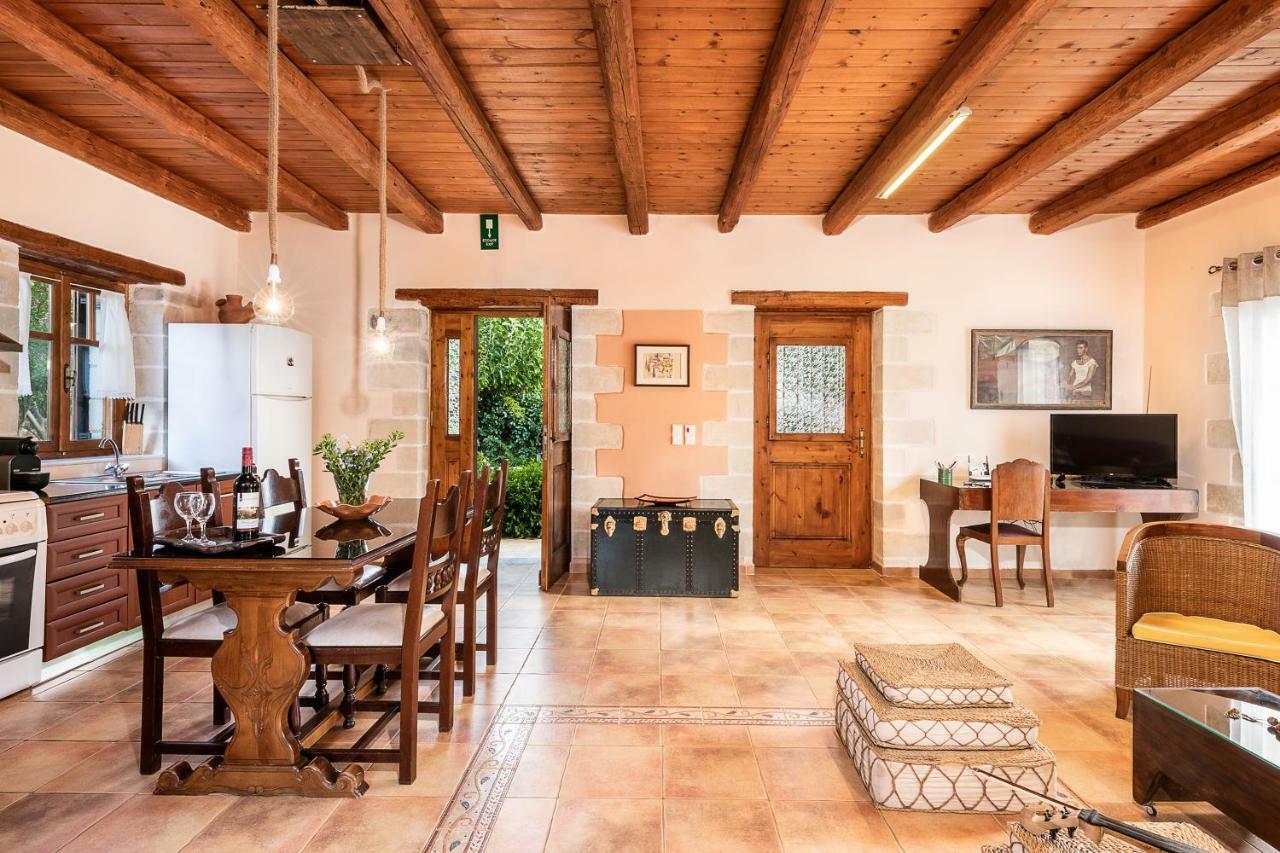 Villa Eleonas Vamos Exteriör bild